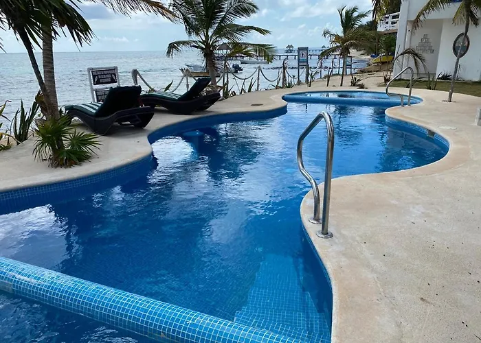 Casa Cenote 4*